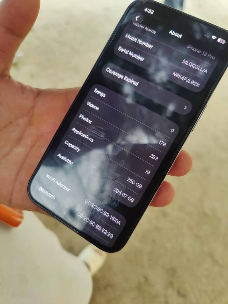 Apple iPhone 13 Pro 0