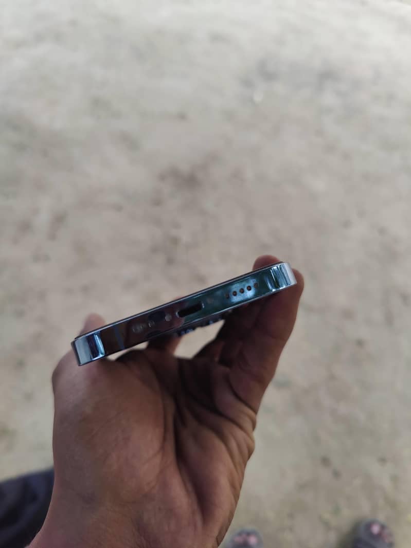 Apple iPhone 13 Pro 5