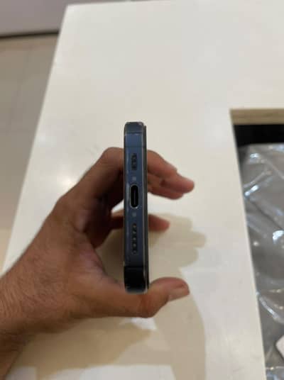Apple iPhone 15 Pro