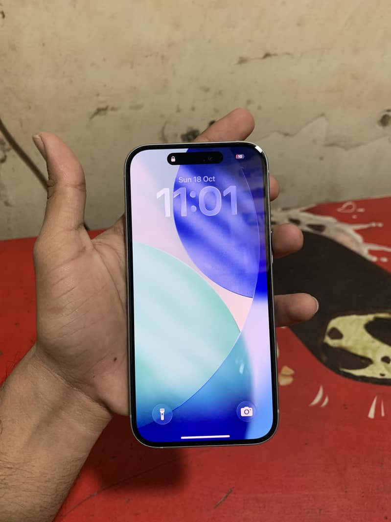 Apple iPhone 15 1