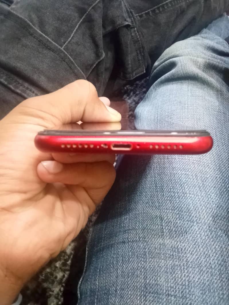 Apple iPhone XR 1