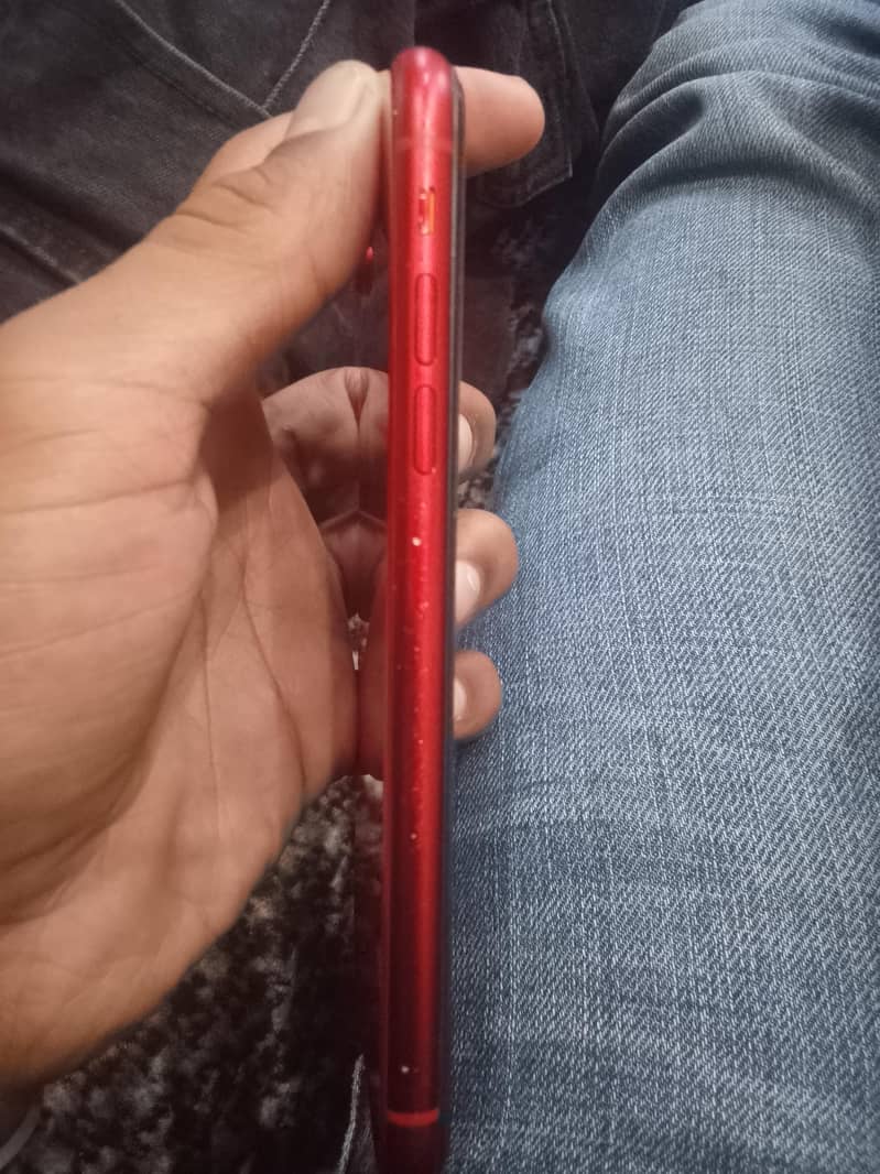 Apple iPhone XR 5