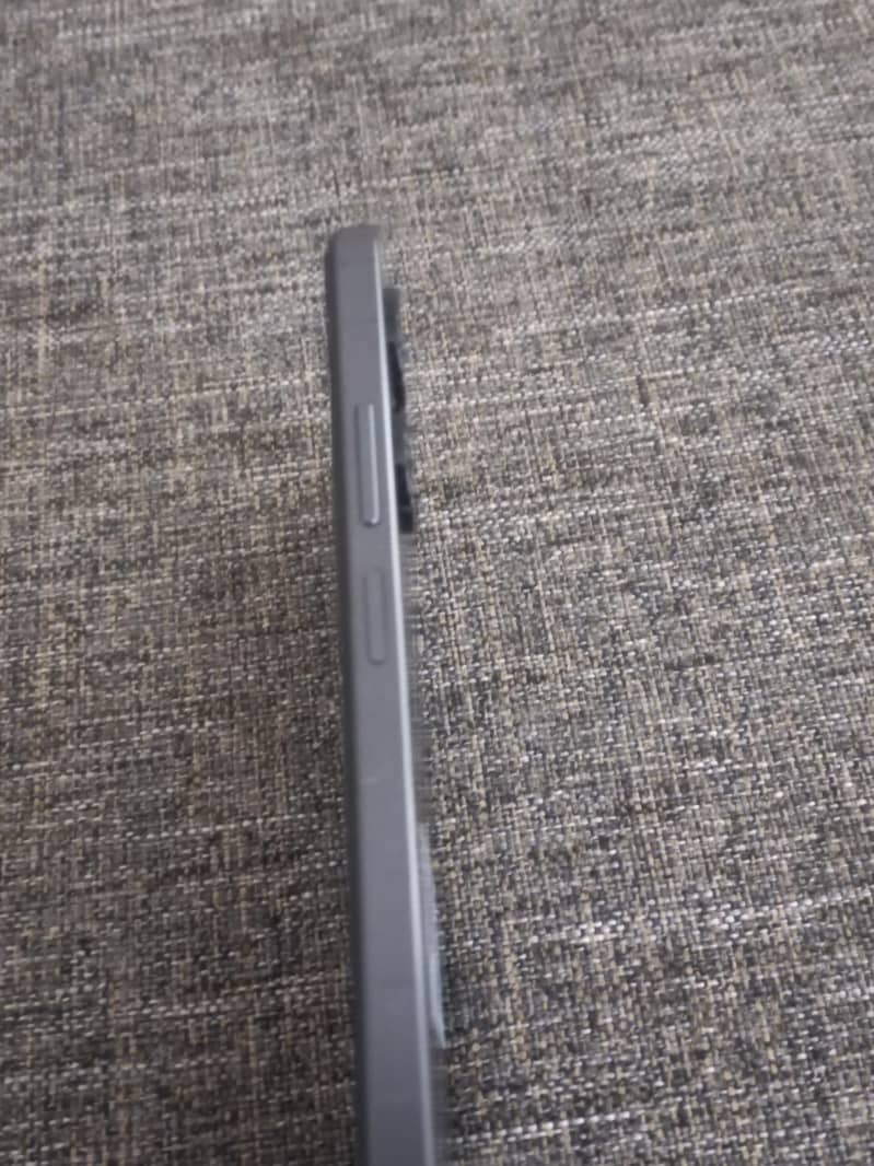 Realme Note 60x 1