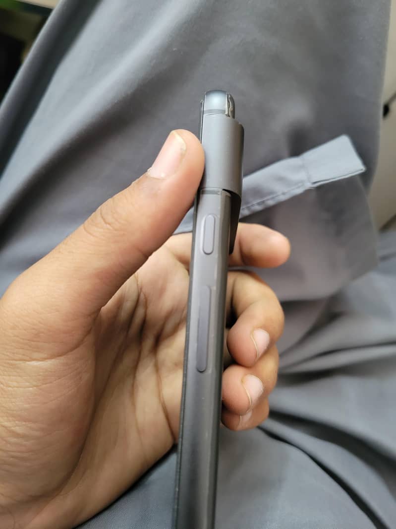 Google Pixel 8 Official Approved 1