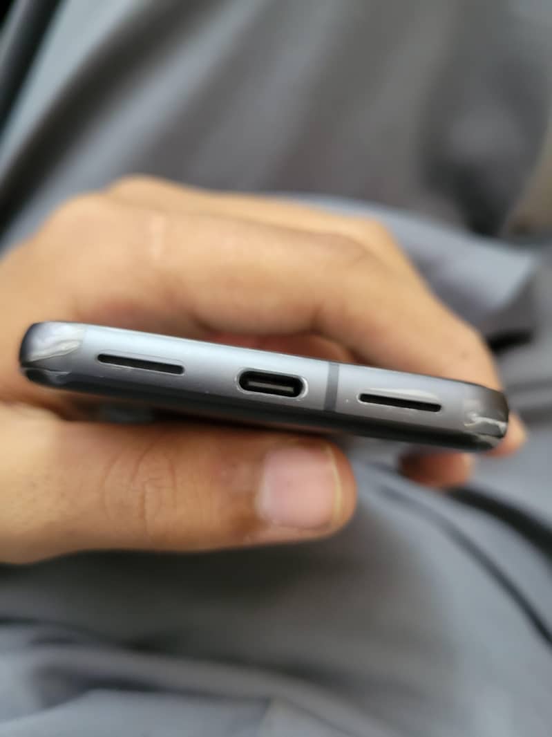 Google Pixel 8 Official Approved 6