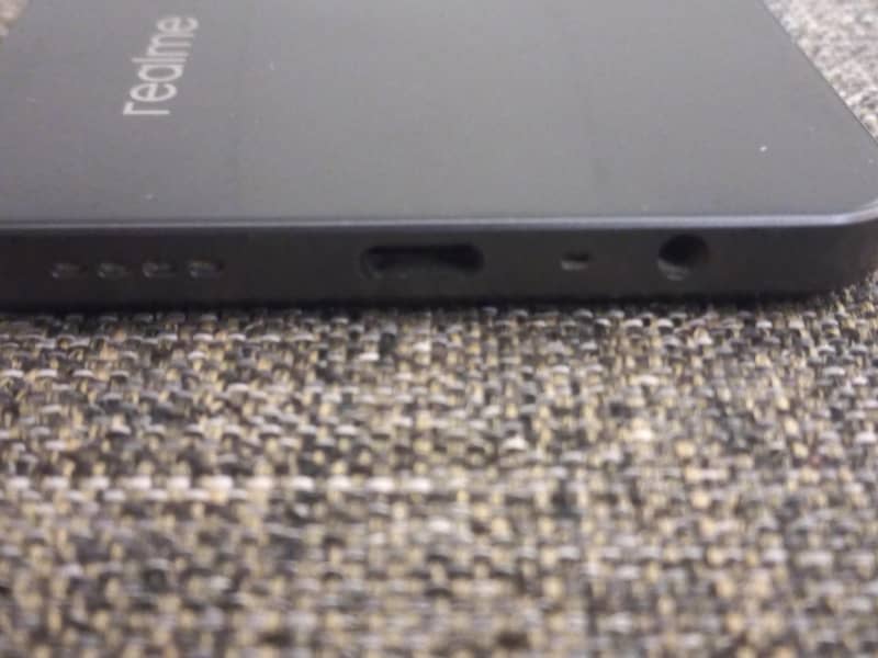 Realme Note 60x 2