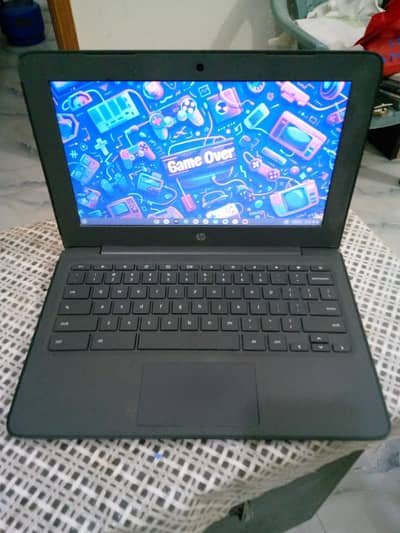 Hp 11 G7 EE Chromebook Built-in Playstore Condition Good