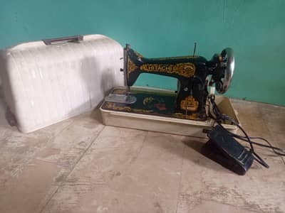 Hitachi sewing machine