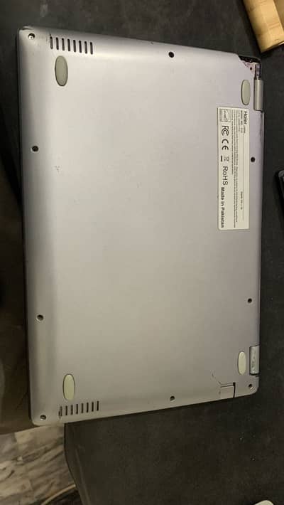 Haier y11c 8 Gb 1 TB