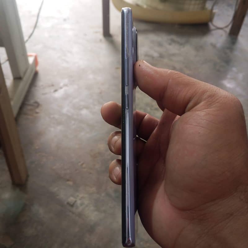 Tecno CAMON 30S 3