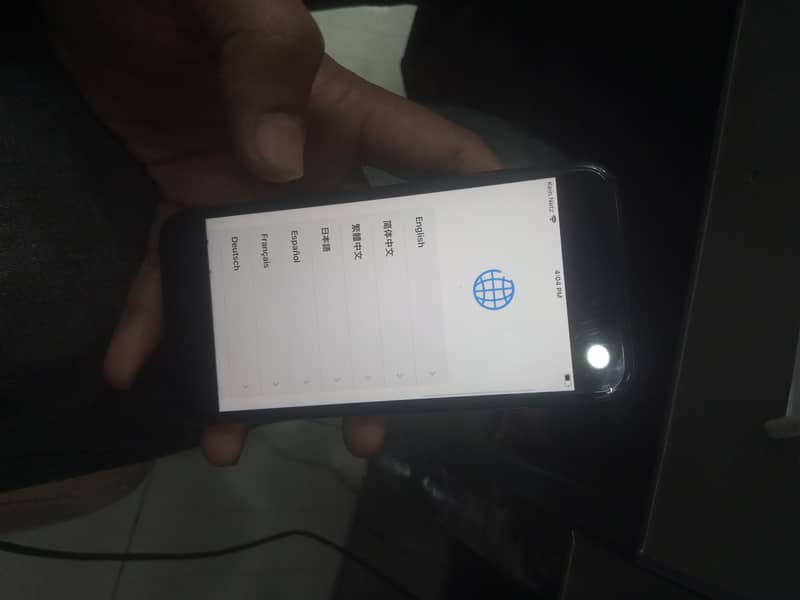 Apple iPhone 7 0