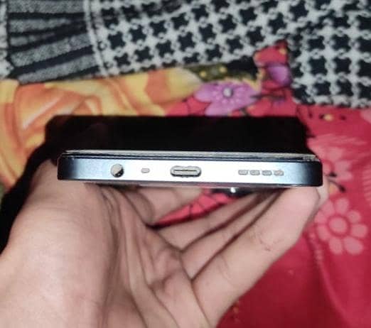 Realme Note 60x 3