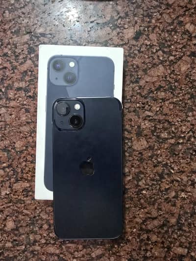 Apple iPhone 13
