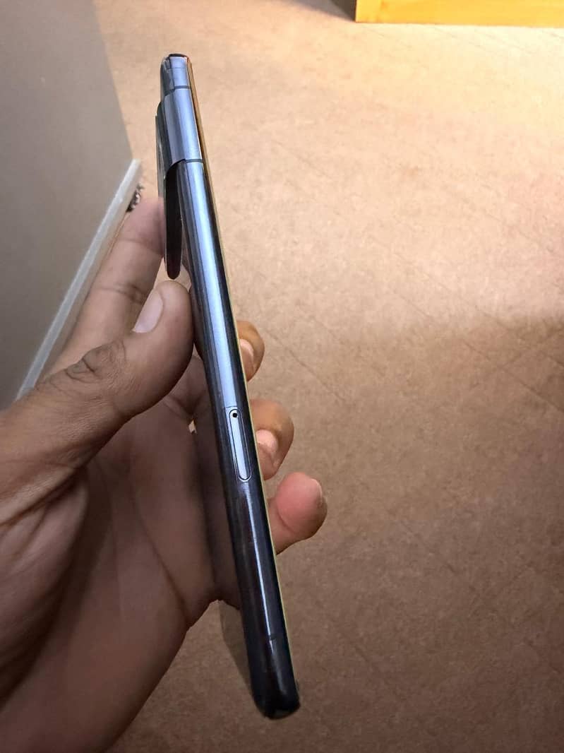 Google Pixel 7 Pro 9