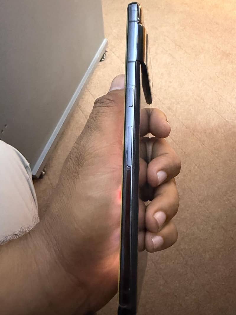 Google Pixel 7 Pro 10