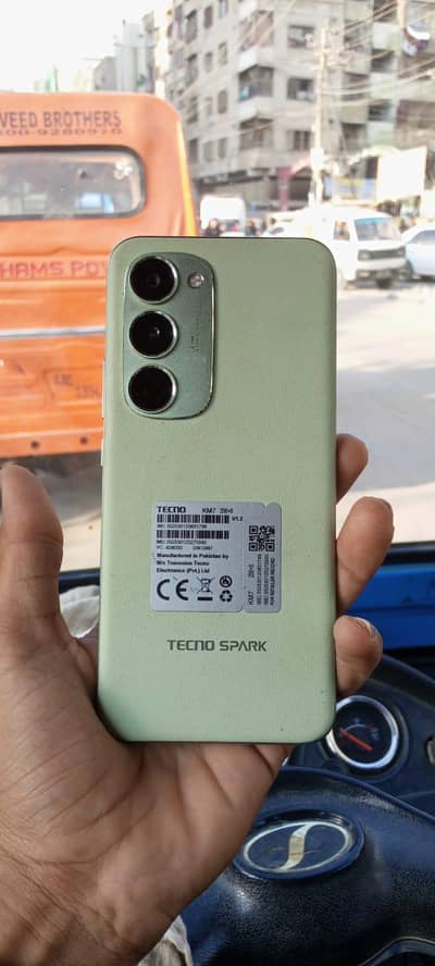 Tecno SPARK 40 Pro