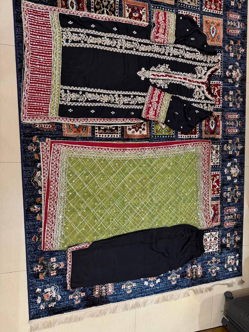 3pc suit emb 2