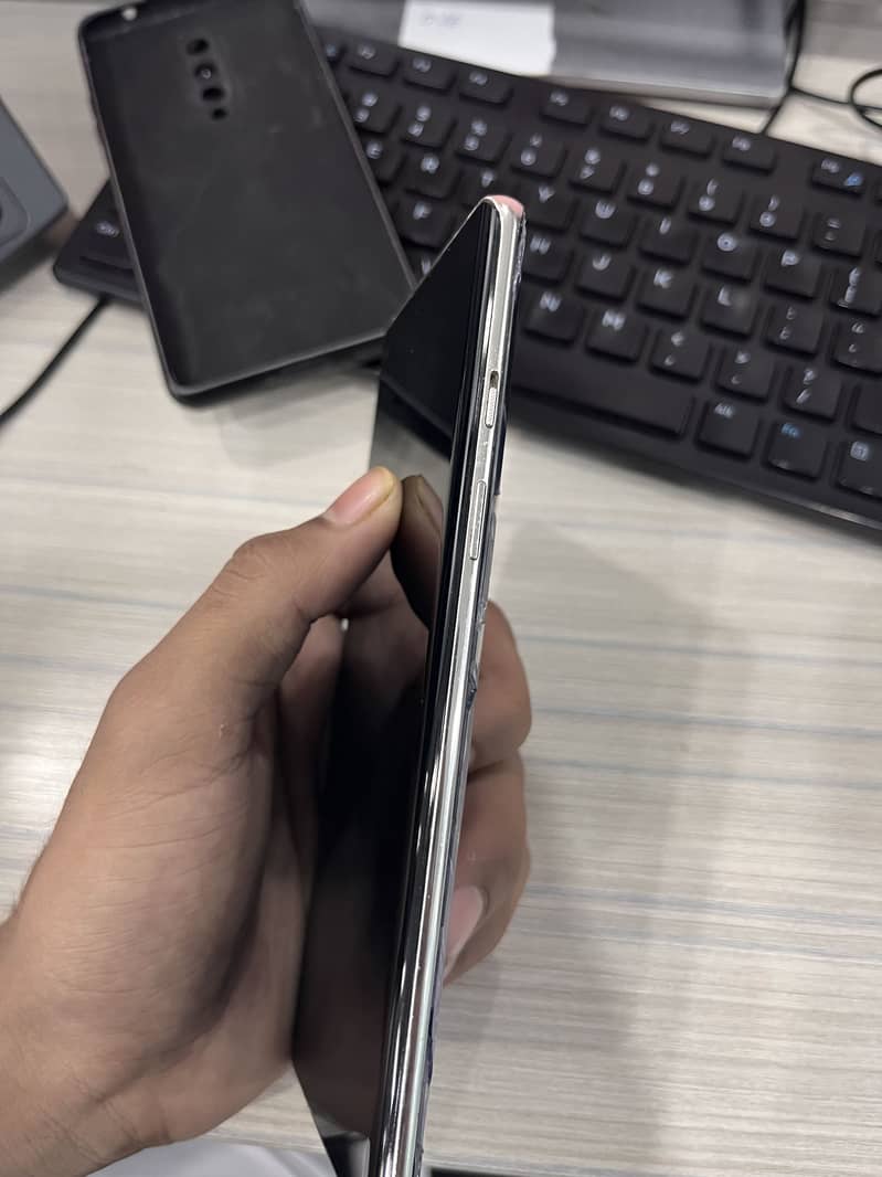 One Plus 8 4