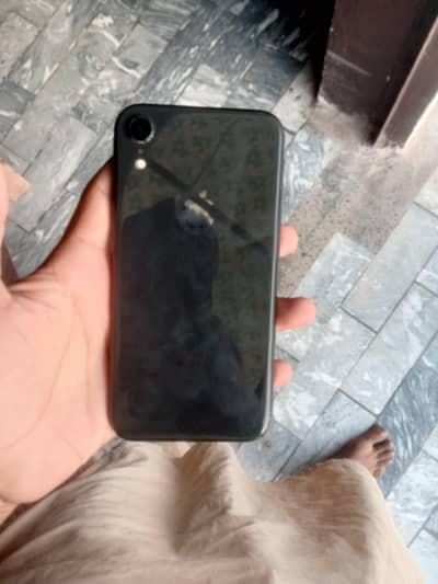 Apple iPhone XR