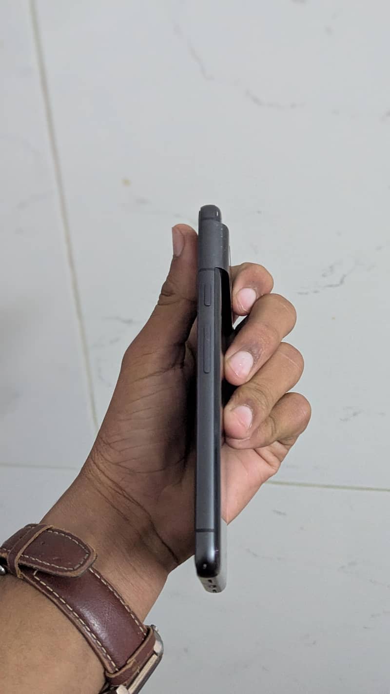 Google Pixel 8 3