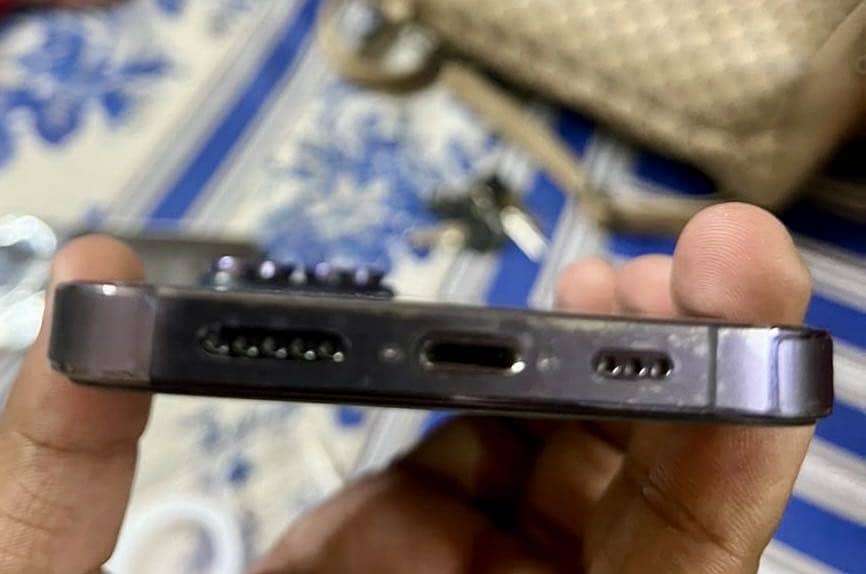 Apple iPhone 14 Pro 2
