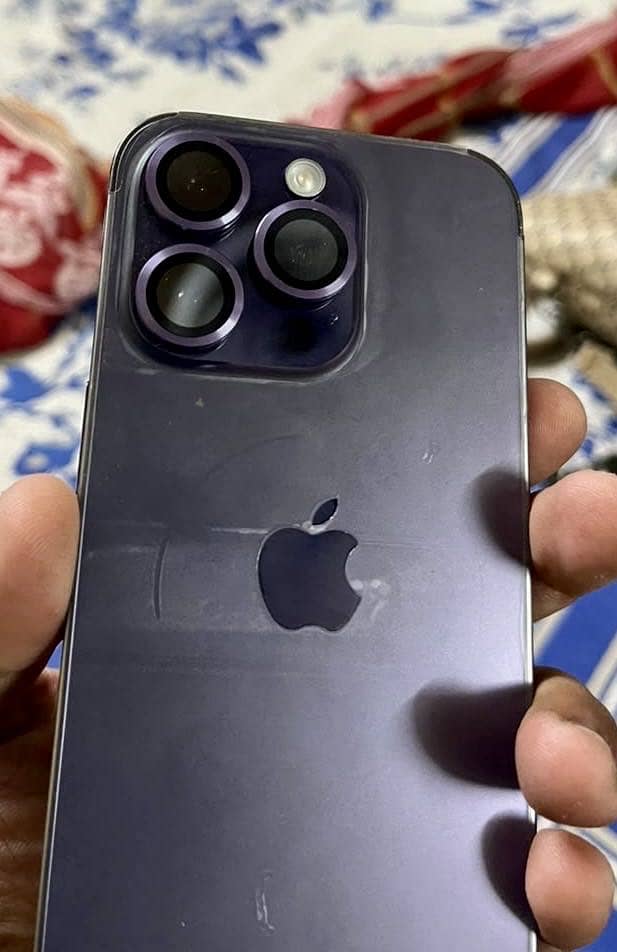 Apple iPhone 14 Pro 4