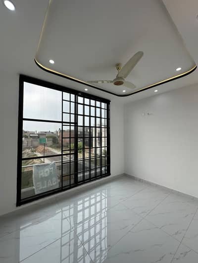 House For Sale In Pine Enclave Phase 3