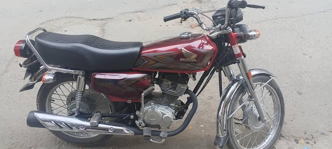 03064316003  koi KAAM nhi new condition ha pesoo ki zroorat ha