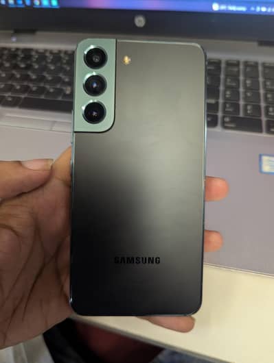 Samsung Mobile S22