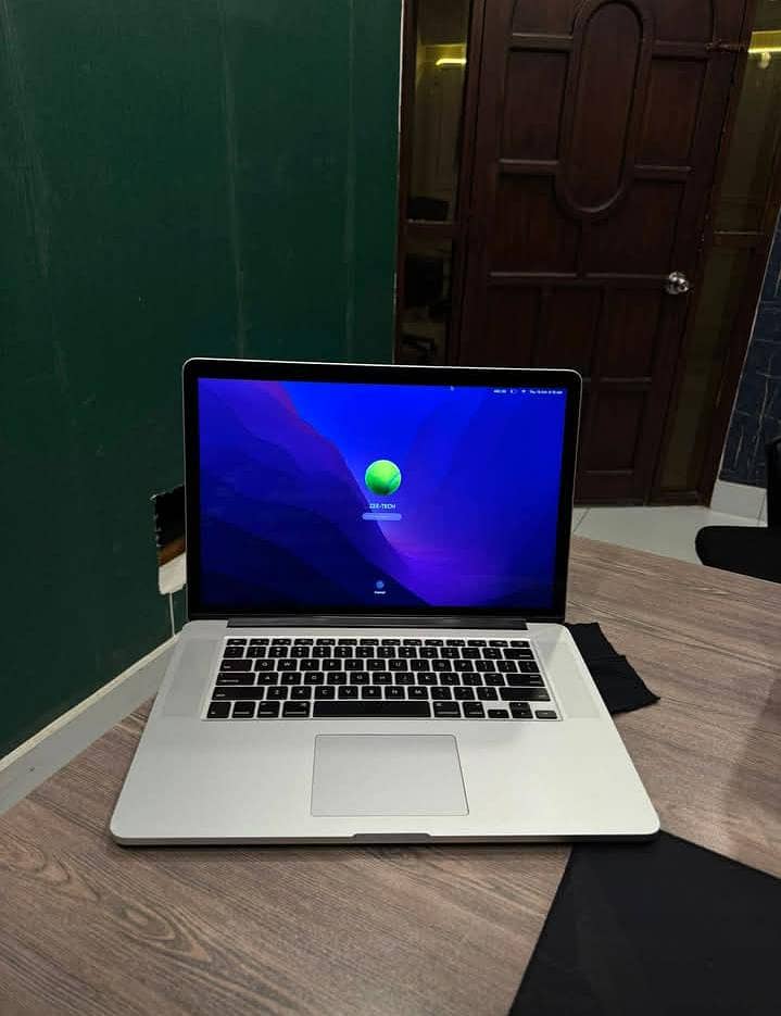 MACEBOOK 2015 PRO 2