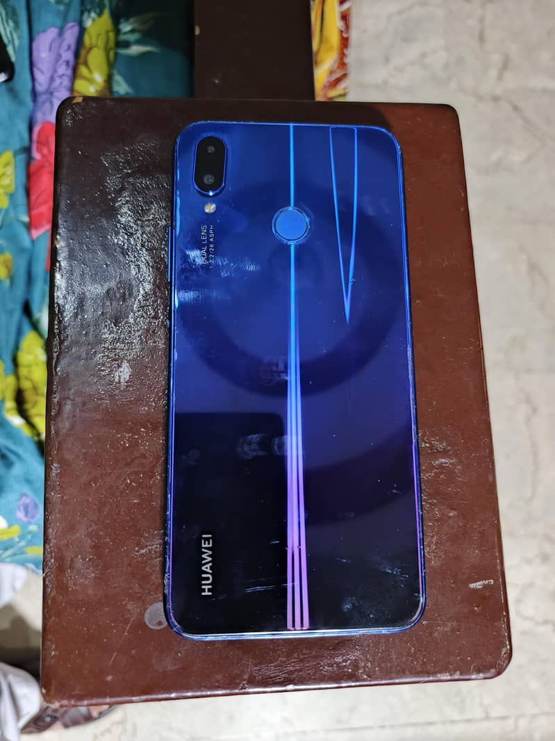 Huawei Nova 3i 6