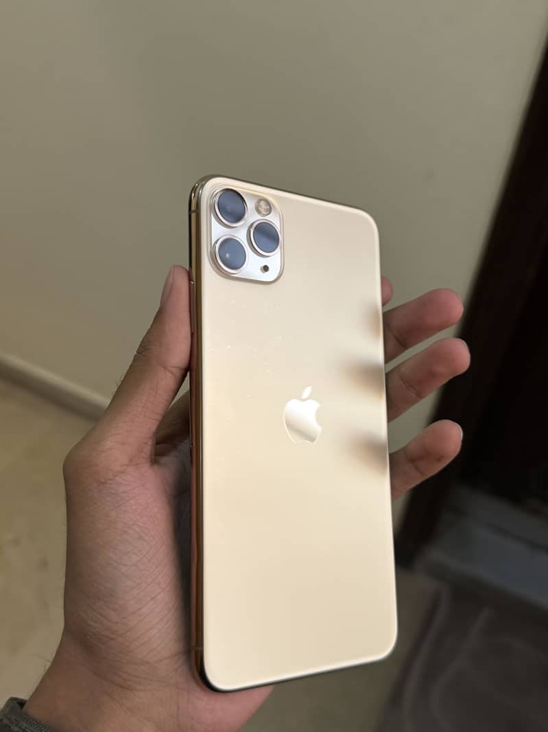 Apple iPhone 11 Pro Max 1
