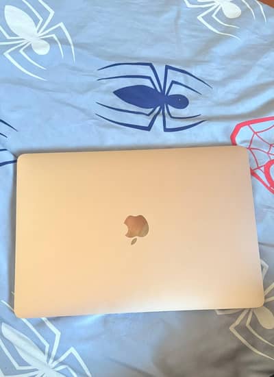MacBook Air Retina 13" Gold