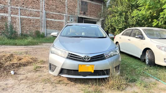 Toyota Corolla GLi 2016 Silver Metallic – Well Maintained Family Car |