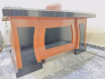 Office Table with Mirror ( Excellent Condition)