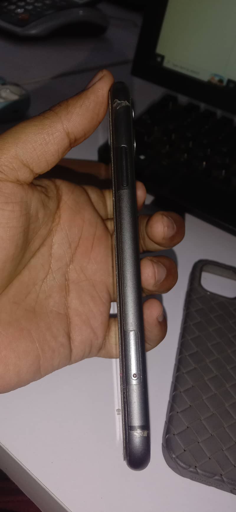 Apple iPhone 11 1
