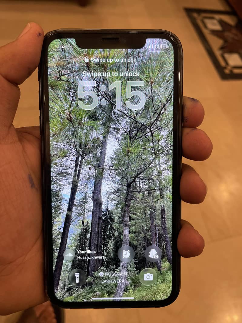 Apple iPhone 11 1
