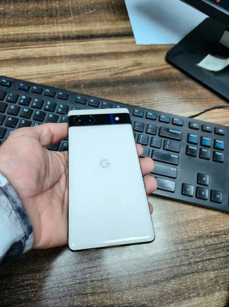 Google Pixel 6a 4