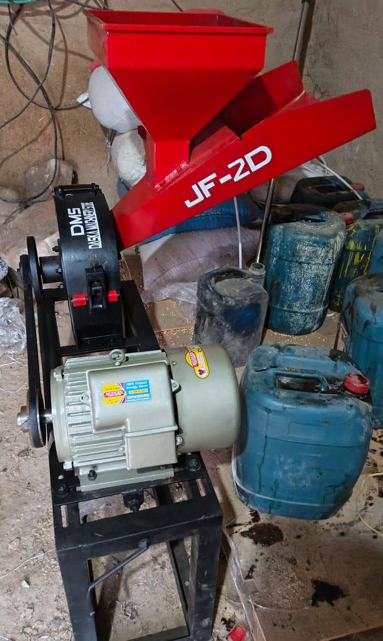 JF 2D Chaff Cutter 0