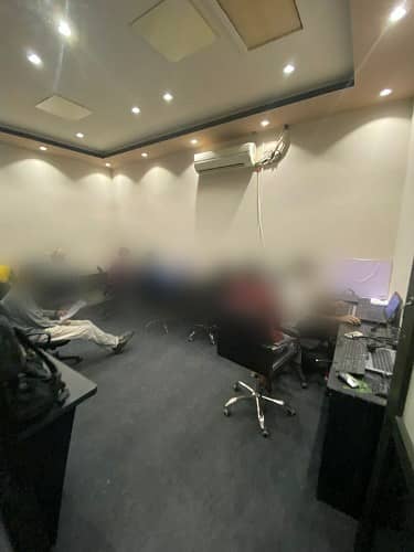 PRIVATE OFFICES SPACES FOR RENT - Shops - Offices - Commercial Space ...