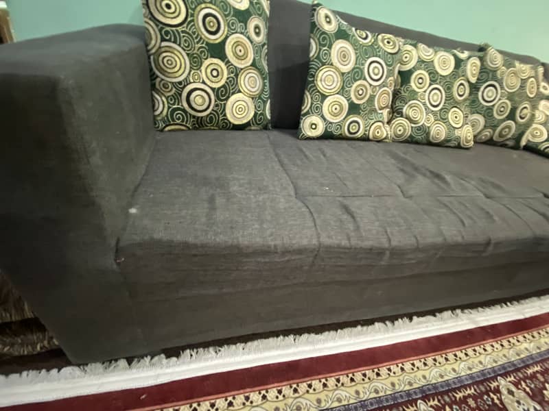 5 seater L shape sofa 3