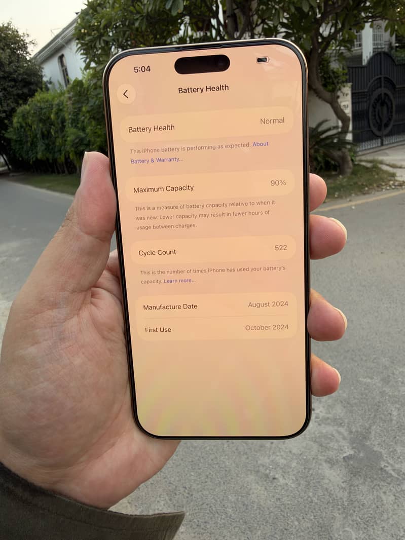 Apple iPhone 16 Pro Max 7