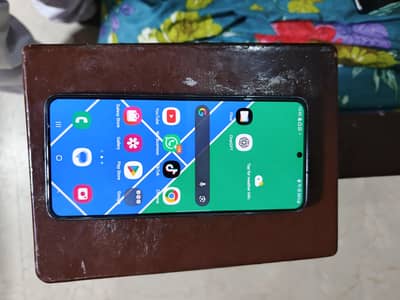 Samsung Mobile S21