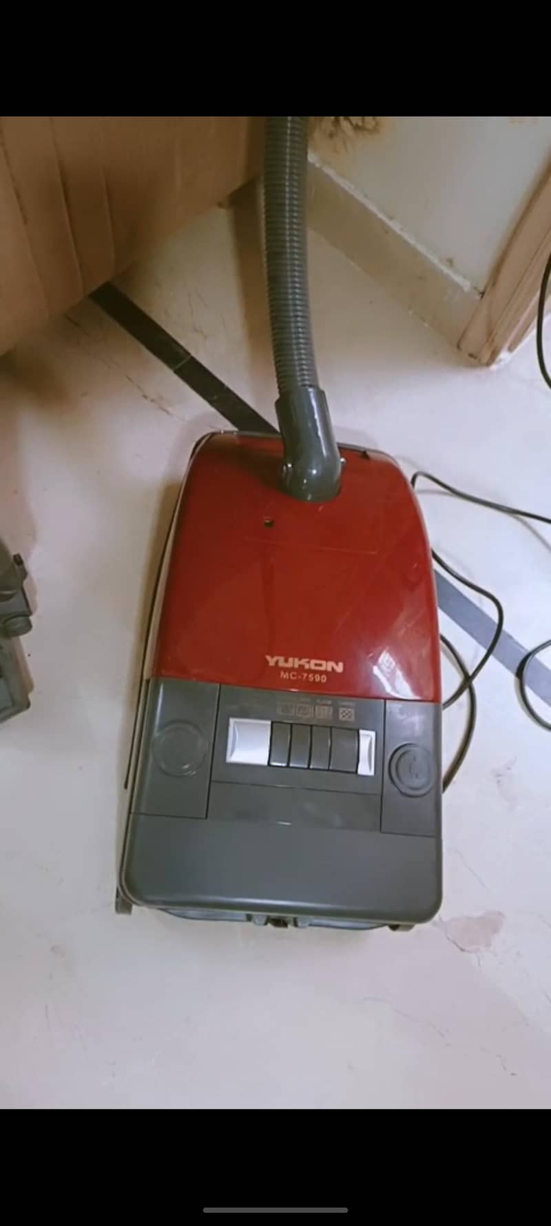 vacuum cleaner 3