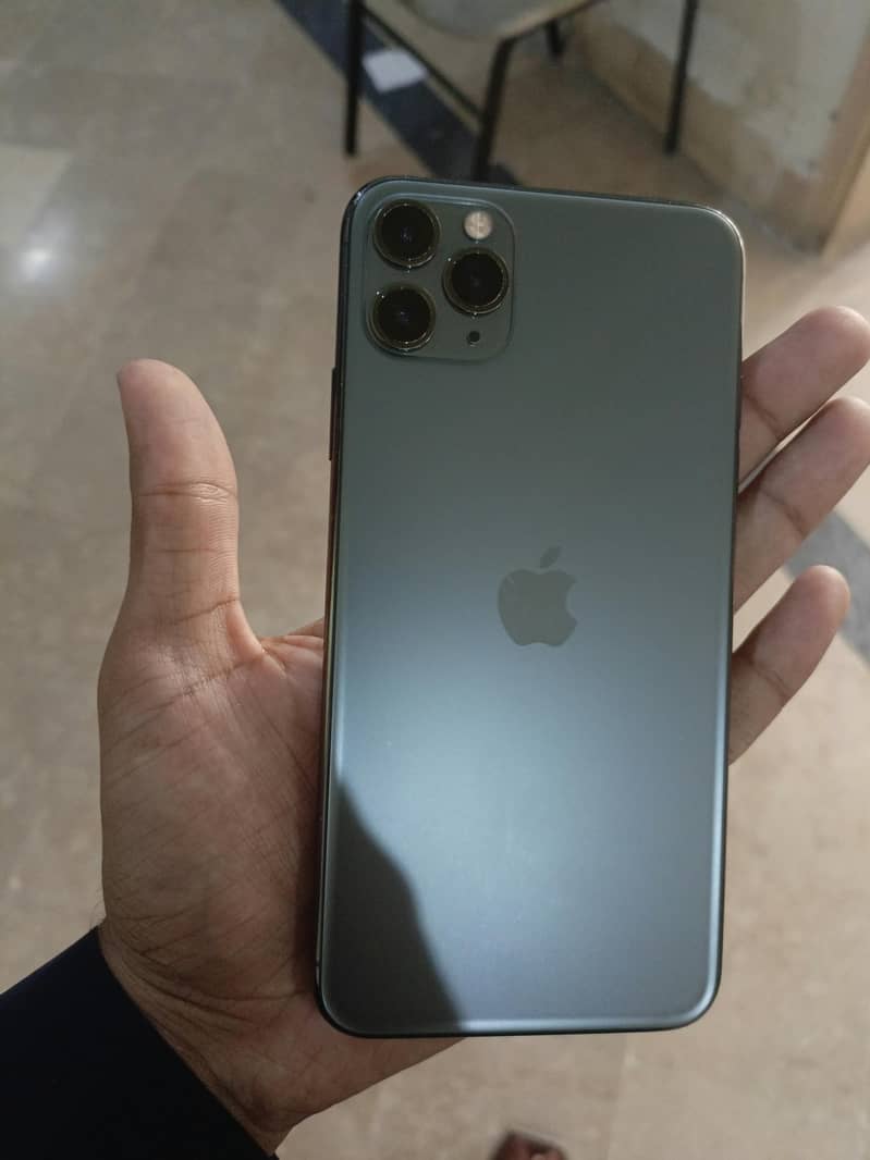 Apple iPhone 11 Pro Max 0