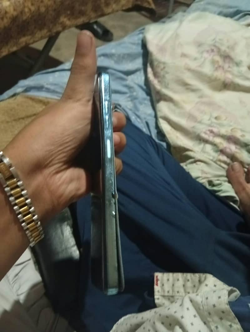 Tecno Spark 20 1