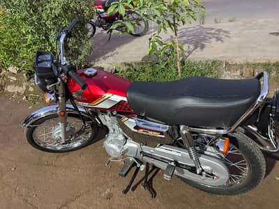 Honda CG 125 Self Start (red&silver)