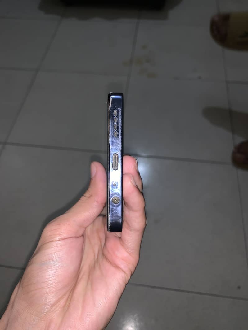Infinix Note 30 Pro 4