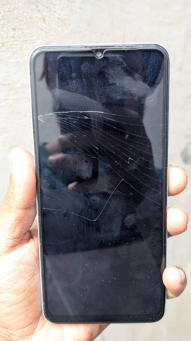 realme note 50 8