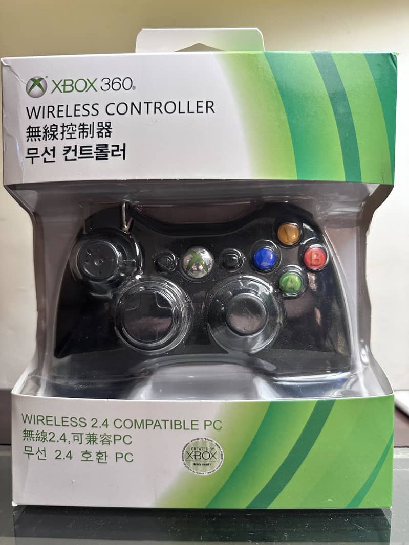 Xbox 360 Slim with multiple accessories 9